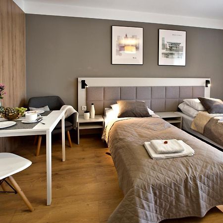Wolska Residence Serviced Apartments Warsaw Exterior photo