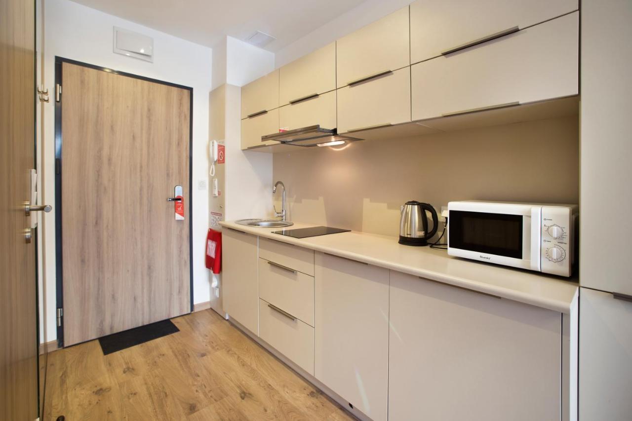 Wolska Residence Serviced Apartments Warsaw Exterior photo