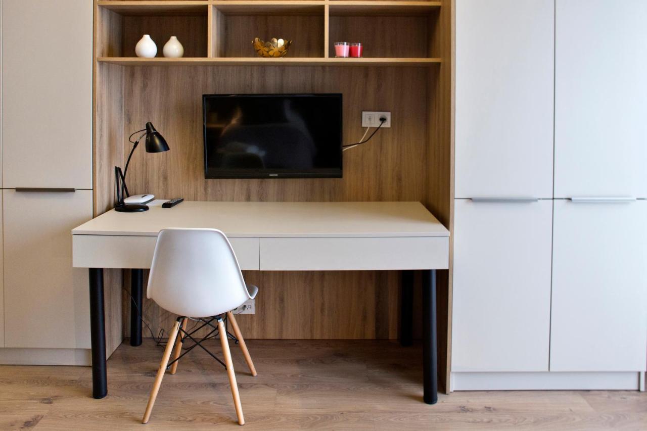 Wolska Residence Serviced Apartments Warsaw Exterior photo